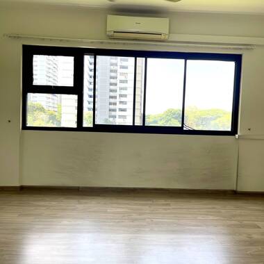 Master Bedroom ensuite next to Siglap MRT/Bus stop/Beach