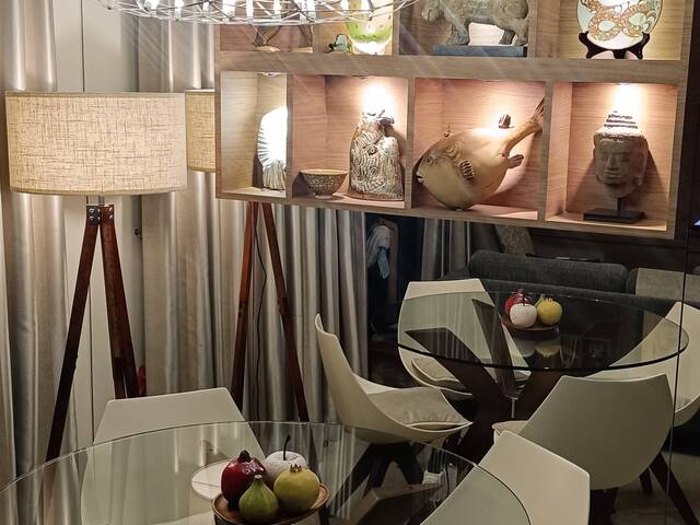 Nice quiet Sengkang condo common room for rent