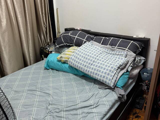 One bedroom plus home office