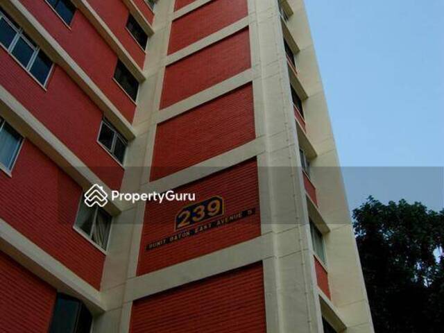 Common Room @ Bukit Batok East Ave 5 BLK 239! NO AGENT FEE!