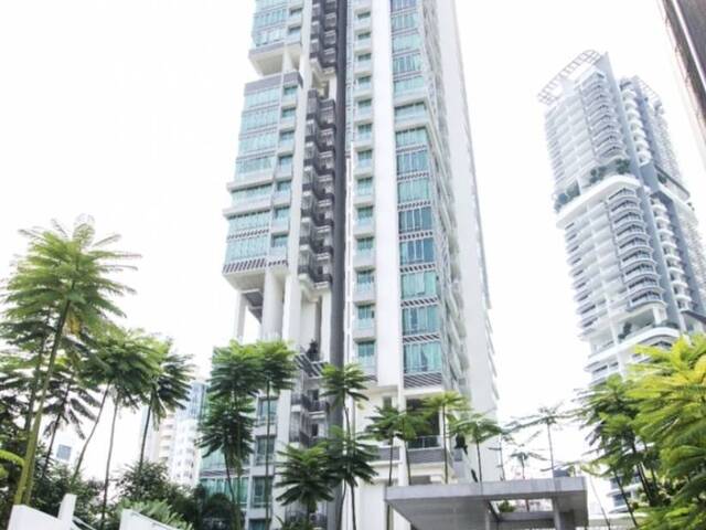 1pax or Couple, Privacy, No owner, Good size Master bedroom with attached