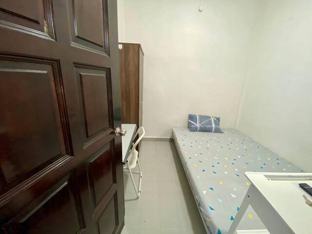 Room For Rent - Near Novena MRT