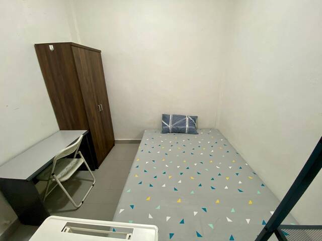 Room For Rent - Near Novena MRT