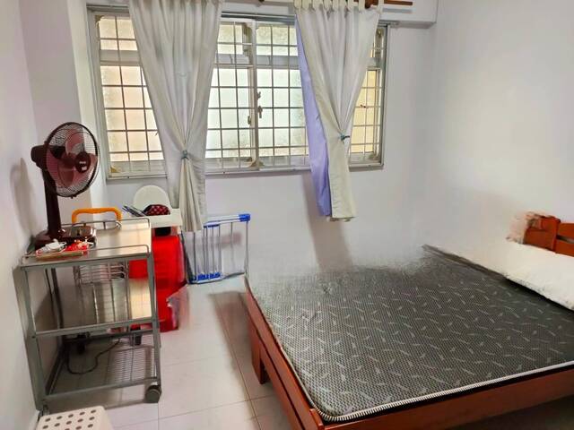 Common Room near Woodlands MRT