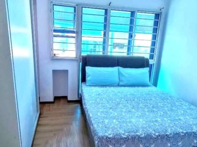 Common room for rent at 469 Admiralty Drive. Near to Sembawang MRT! NO AGENT FEE