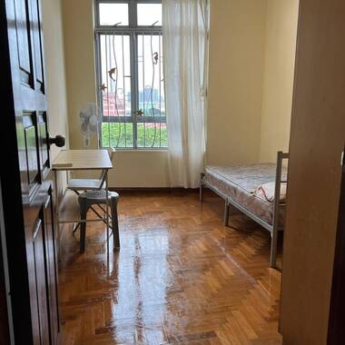 š¢ Kallang MRT Super Spacious common Room for Rent!