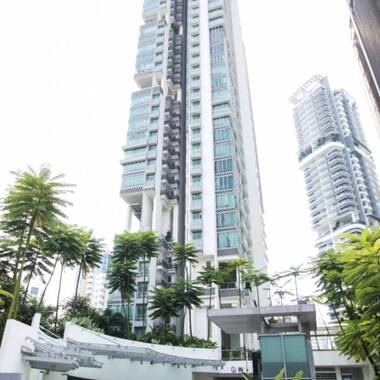 1pax or Couple, Privacy, No owner, Good size Master bedroom with attached