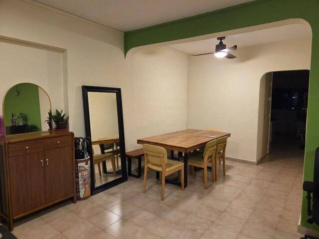 Master room rental - 137 Potong Pasir Avenue 3