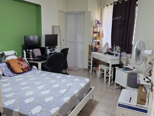 Master room rental - 137 Potong Pasir Avenue 3