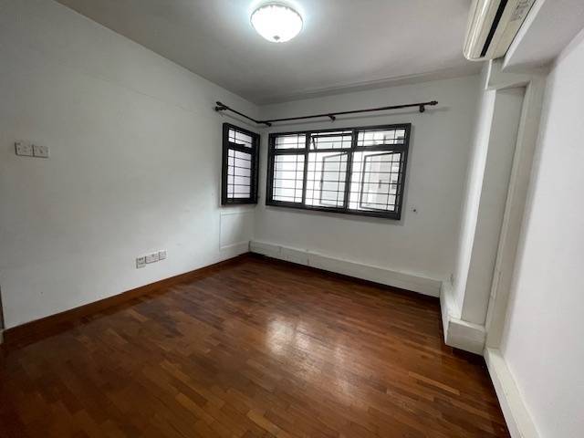 blk19 cantonment master room for rent @ $1700 only ,