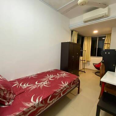 Room For Rent - SUMMER GREEN #11-02 RM5