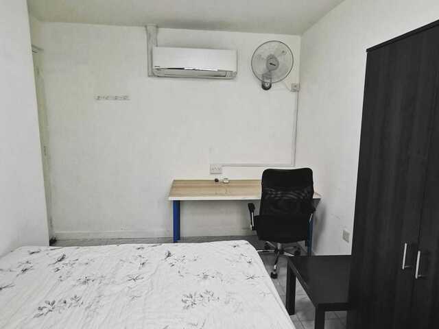 Room For Rent -  SUNNY GROVE