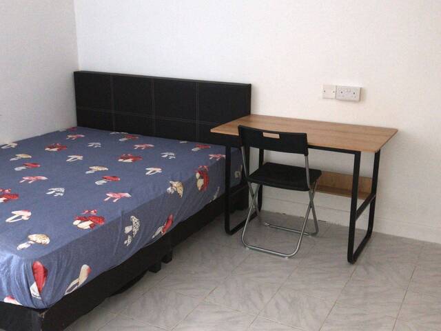 Room For Rent - SUNNY GROVE