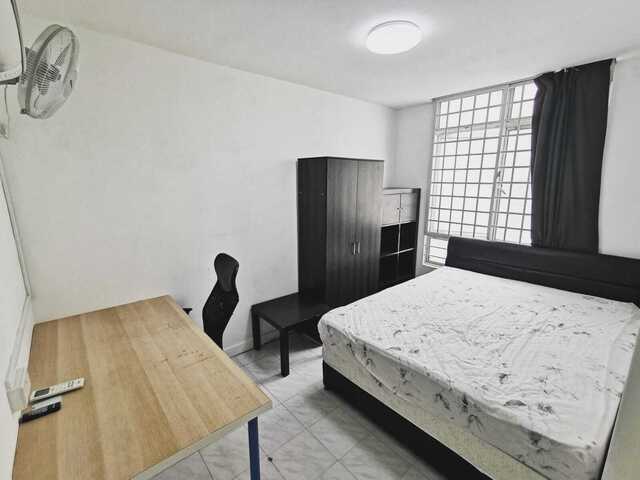 Room For Rent - SUNNY GROVE – Common Room