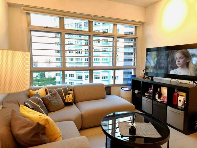 Common room furnished for rent