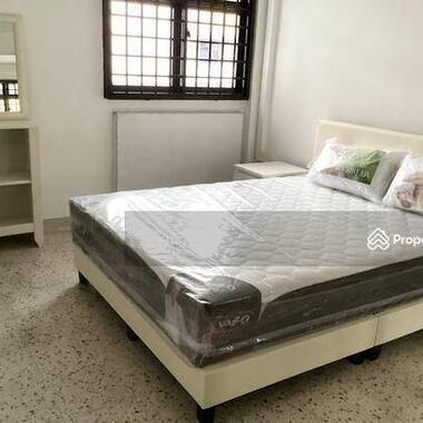 For Rent Whole Unit 2+1 small room at Outram Park (Blk 6 Everton Park)