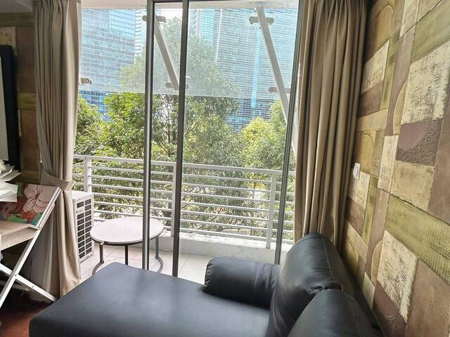 No Agent fee , CBD Location Outdoor Balcony Big Master Room
