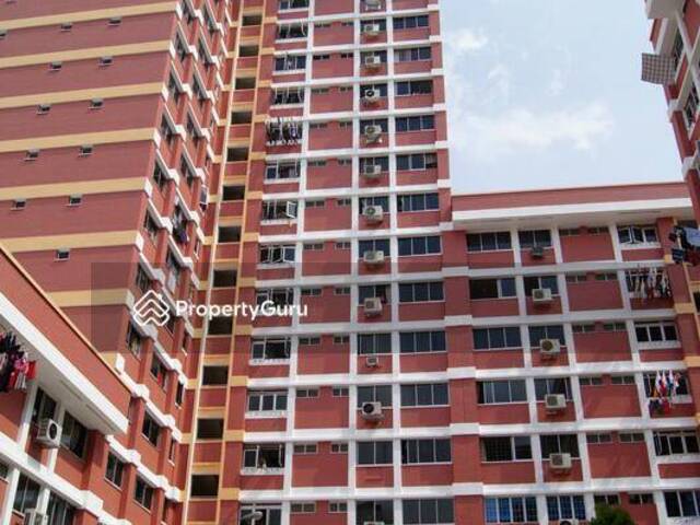 MasterRoom @ Hougang Ave 8 BLK 439! NO AGENT FEE!
