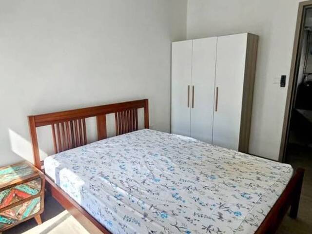 1-2 Pax Tengah Common Room opp. Bus Interchange and next to Parc Point