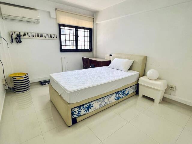 Quiet room near braddell mrt