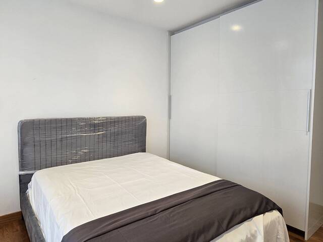 2BR For Rent DLV @ Dalvey Road - Fully Furnished with Aircon 2BR with Enclosed Kitchen
