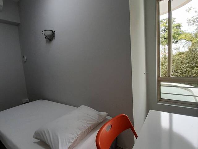 Room for rent
