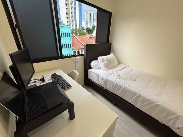 Junior Master near CBD, SMU, Raffles Hospital, Aperia | EW11, DT22, DT23, NE8 w/in 11 min walk