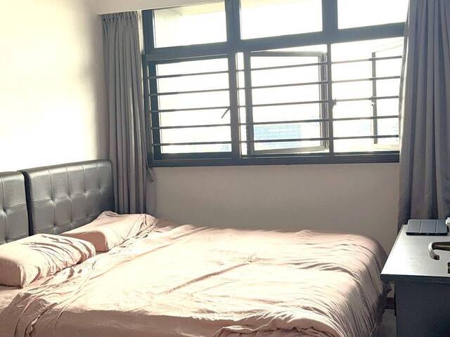 Common room at blk 112B Alkaff Crescent. Near to Woodleigh MRT! NO AGENT FEE