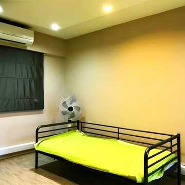 COSY UNIT AT SERANGOON