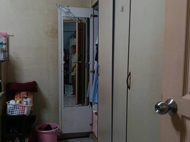 2 or 3 person a room