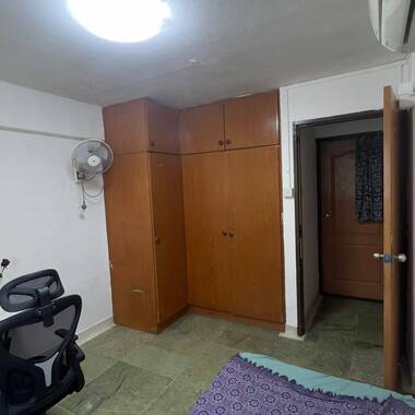 Common Room @ Marine Drive 63! NO owner!