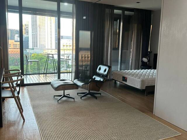 C.H.E.A.P!! For Rent - O.U.E. Twin Peaks One Br Unit (570Sf) - 7mins to MRT