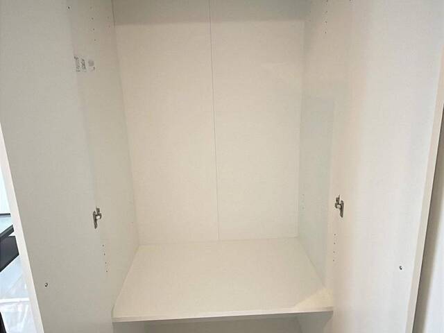All female tenants/no landlord next to MRT station
