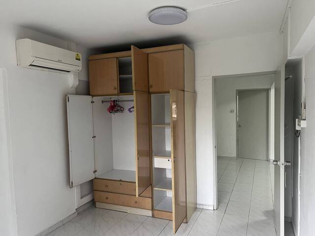 2BR & 2 halls (882sqft) next to WDL checkpoint