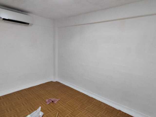 Room sharing near boon Keng MRT.