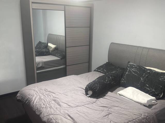 Common Room For Rent