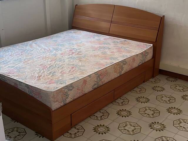 Blk 4 Holland Close 2 + 1 whole unit for Rent