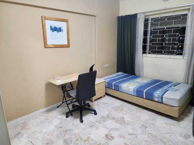 Bright and spacious bedroom available immediately