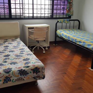 1 male to share a common room at Pasir ris MRT
