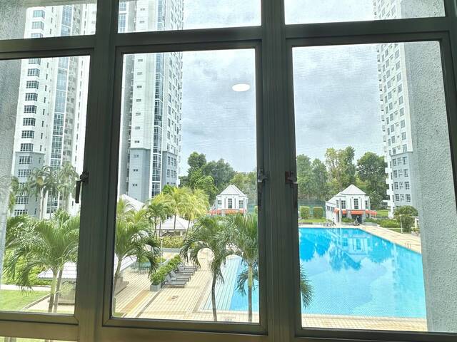 Common Room, 5-min walk to Tanjong Katong MRT