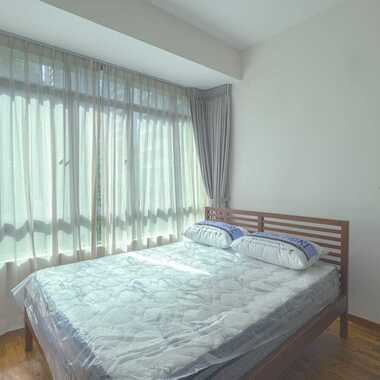 Private master room in Newton with shared bathroom