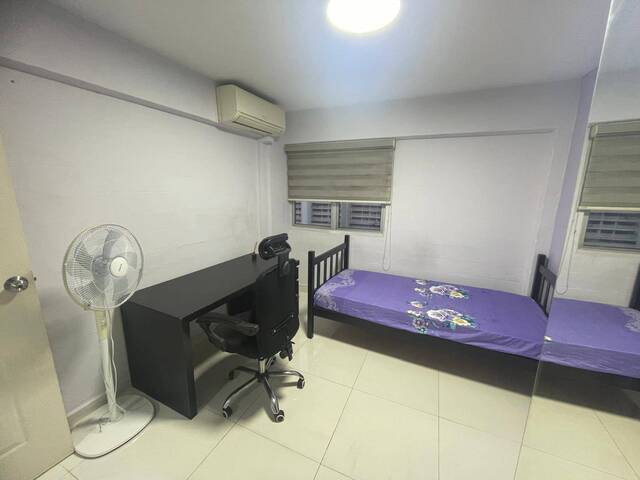 Toa Payoh Lor 8 HDB Common Room for Rent
