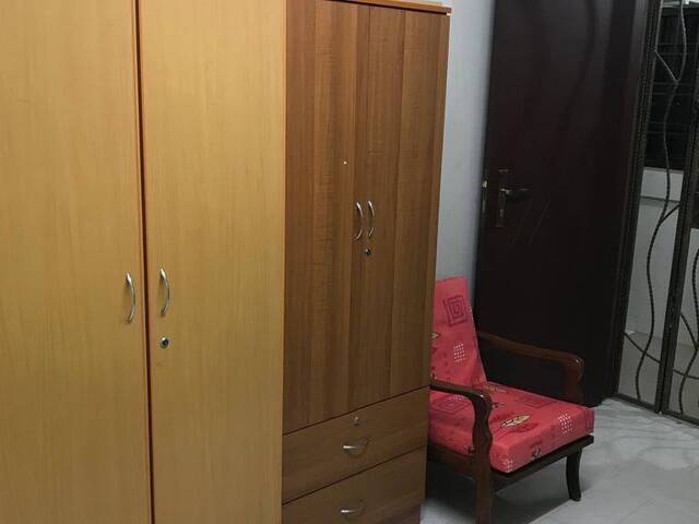 CHEAP! (1+1) – Blk137 Bishan Street 12– Near Amenities! Full Furnish with Aircon