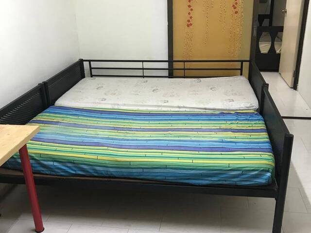 CHEAP! (1+1) – Blk137 Bishan Street 12– Near Amenities! Full Furnish with Aircon