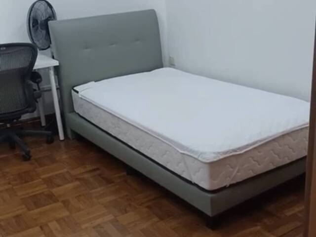 Common room at Regent Grove for rent! Aircon wifi!