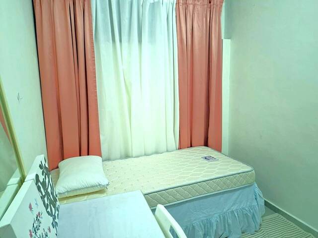 Common room for Rent at Yio Chu Kang Gardens! NO AGENT FEE