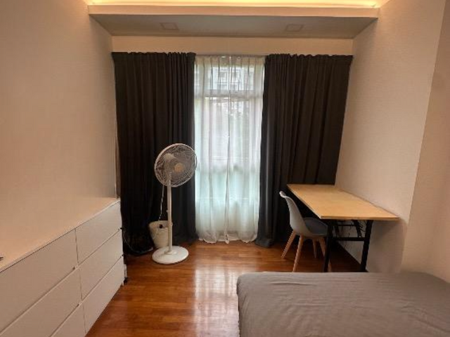 Common room, 4 min to Sengkang mrt, shared bathroom