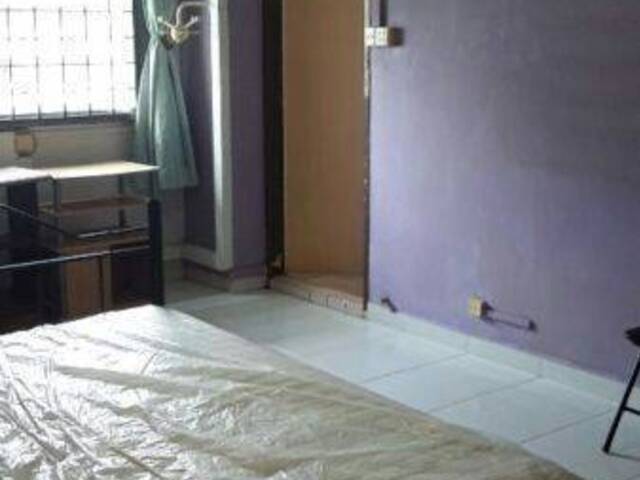 Master room at 493c tampines street 43 for rent! Aircon wifi!
