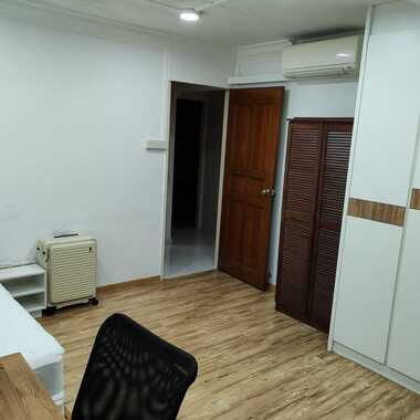 8-mins walk from Simei MRT & Neighbourhood Amenities