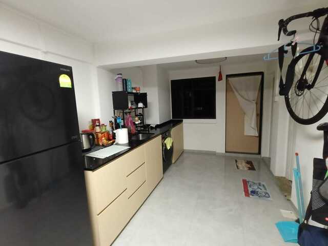 Blk 130 Bt Merah View - $1400 for 2 ladies (AIRCON + WIFI)